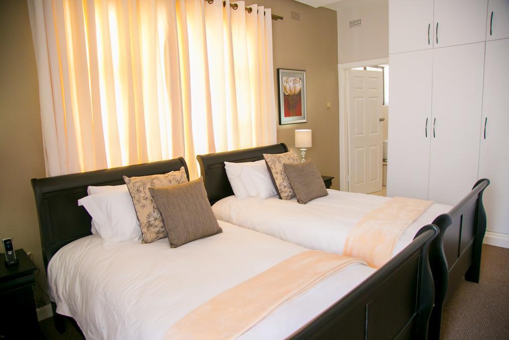 Jacaranda Hotel Harare Luaran gambar